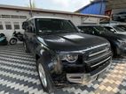 Land Rover Defender 110 2023