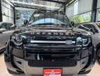 Land Rover Defender 110 Petrol 2025