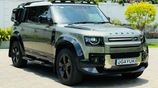 Land Rover Defender 110 S-DYNAMIC P300 2023