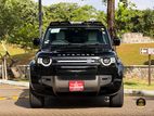 Land Rover Defender 110 SE only 1800km 2025