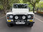 Land Rover Defender 110 Station Wagon 2011