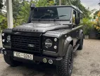 Land Rover Defender 1982