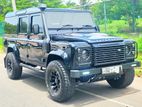 Land Rover Defender 2002