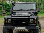 Land Rover Defender 2010