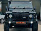 Land Rover Defender 2012