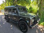 Land Rover Defender 2014