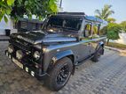 Land Rover Defender 2015