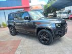 Land Rover Defender 2025