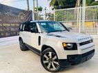 Land Rover Defender 2026
