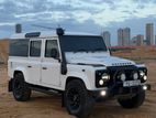 Land Rover Defender 2012