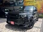 Land Rover Defender DYANAMIC P300 2025