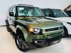 Land Rover Defender Dynamic 7 seat B/New 2026