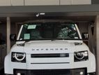 Land Rover Defender Fully loaded 2026
