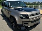Land Rover Defender HSE sunroof 7 seater 2023
