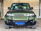 Land Rover Defender Hybrid 2025