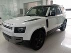 Land Rover Defender P300 110 2025