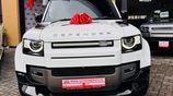 Land Rover Defender P300 Dynamic 2025