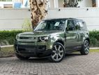Land Rover Defender P300E Plugin 2025