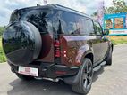 Land Rover Defender P300e Sedona edition 2025