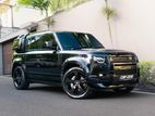 Land Rover Defender P300E UK HSE 2025