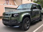 Land Rover Defender P300E X-Dynamic HSE 2026