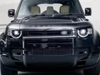 Land Rover Defender P400e 2025
