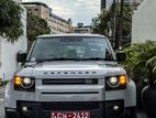 Land Rover Defender PETROL 7 SEATER 2026