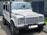 Land Rover Defender Puma 110 2011