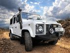 Land Rover Defender Puma 2014
