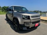 Land Rover Defender Pure petrol sunroof 2023