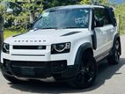 Land Rover Defender SE P300 2025