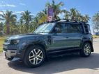 Land Rover Defender SE P300 Urban Kitted 2024