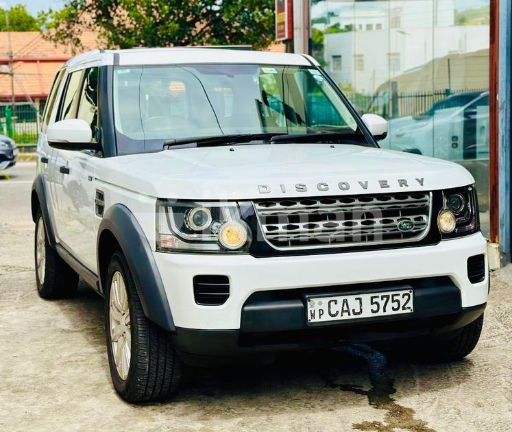 Land Rover Discovery 4S 1ST owner LOW Kms 2015 for Sale in Kohuwala | ikman
