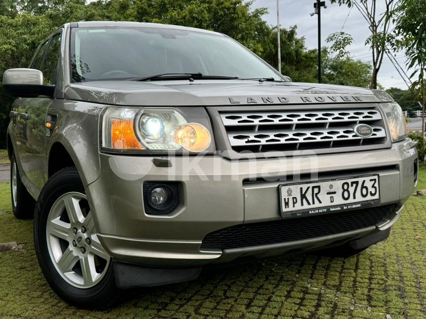 Land Rover Freelander 2 SD4 GS 2011 for Sale in Maharagama | ikman
