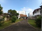 Land with a colonial house for sale in Mount Lavinia / Value only