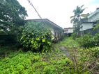 Land with An Old House for Sale in Kohuwala