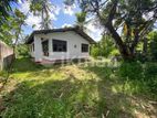 Land With House For Sale In Athurugiriya