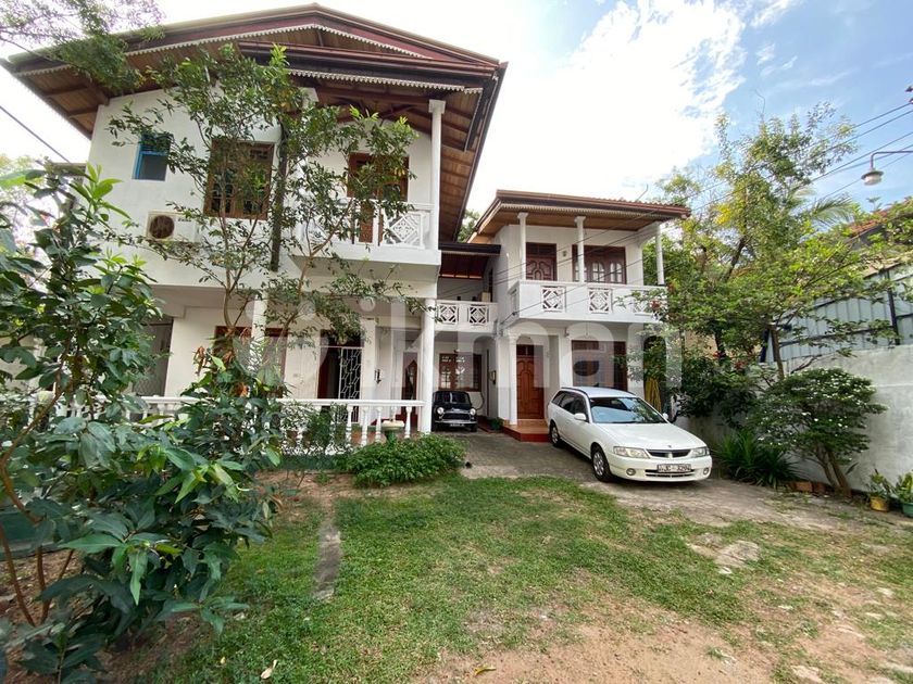 Land with House for Sale in Dehiwala ikman