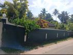 Land with House for Sale in Gampaha Miriswatta