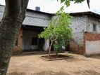 Land with house for sale in Kesbewa close town