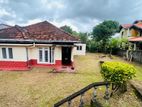 Land with House for Sale in Piliyandala