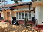 Land with House for Sale in Sir Wanaratne Road - Dehiwala (c7-2403)