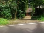 Land With House For Sale Near Aberdeen Waterfall-Ginigathhena