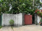 Land with House for Sale Palawatte Da1370