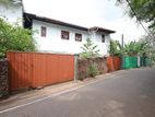 Land with old House (2 units) for sale in Talapathpitiya