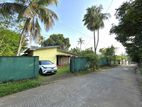 Land With Old House Boralesgamuwa - Embillawatta & Nagahawatta Rd Access
