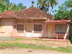 Land with Old House for Sale Highlevel Road, Meegoda