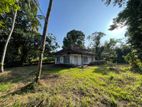 Land with Old House for Sale – Thalawathugoda (EM059)