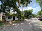 Land With Old House Talapathpitiya Nugegoda - Behind J'pura Hospita