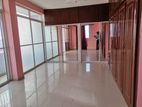 Large Apartment Very Close To Galle Road On Sea Side